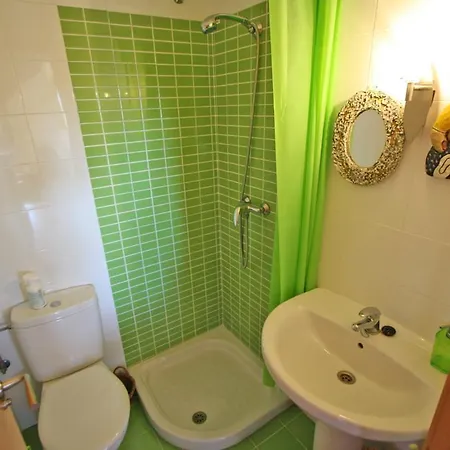 Apartment Carrer Salpa Diii Atico, 3 Dormitorios, By Bookindenia